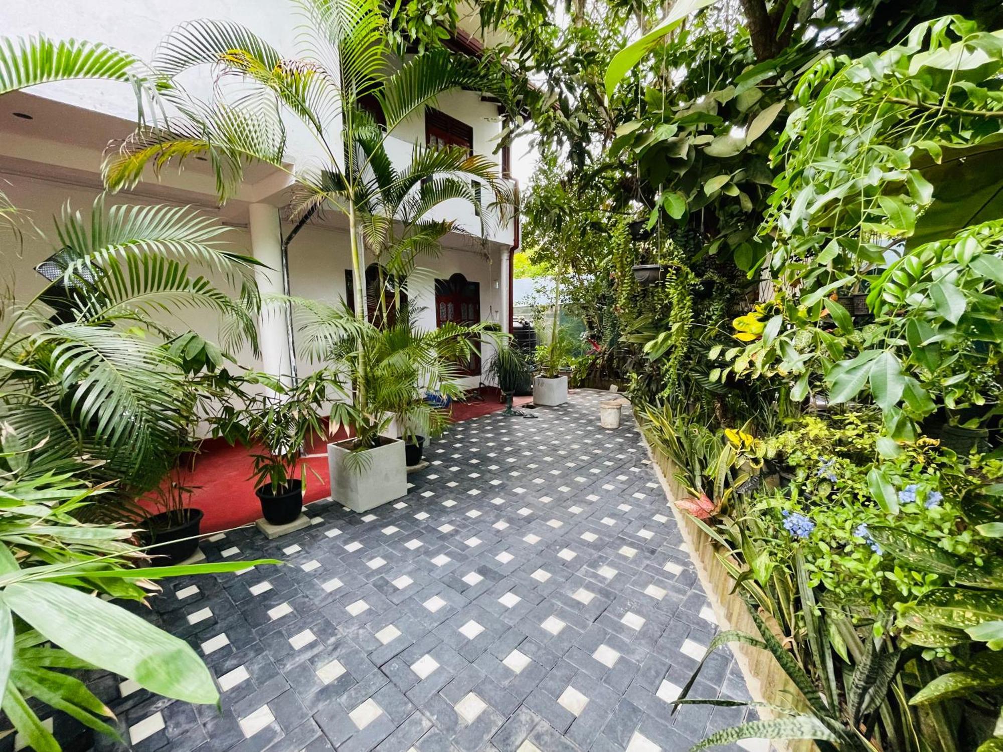 Kanthi Holiday Rest Homestay ميريسا المظهر الخارجي الصورة