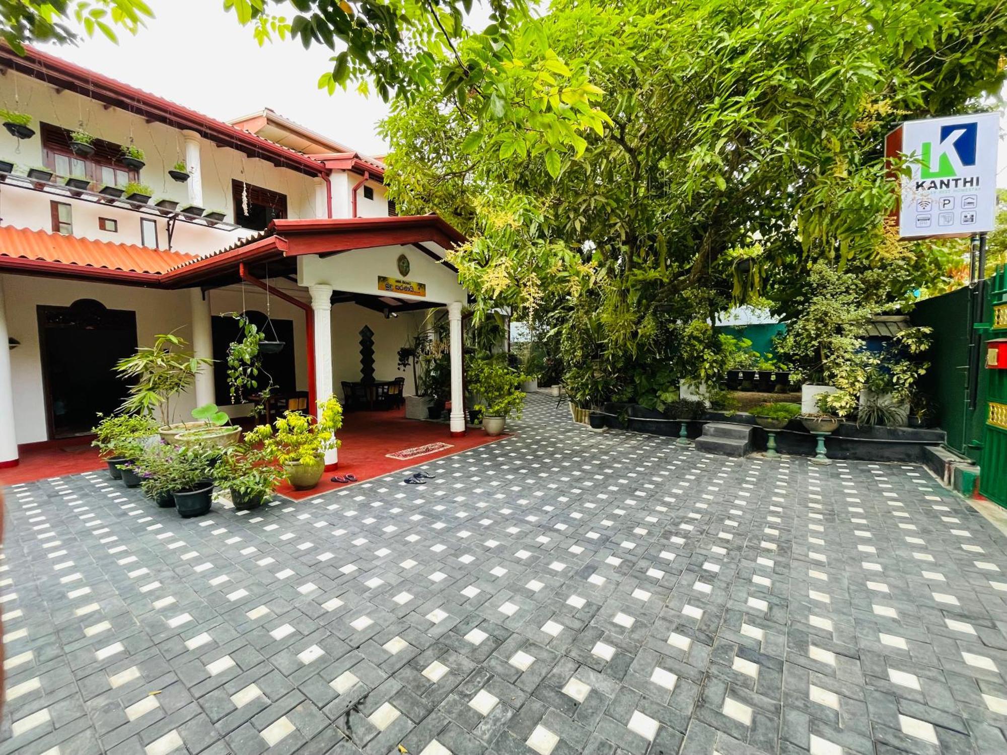Kanthi Holiday Rest Homestay ميريسا المظهر الخارجي الصورة