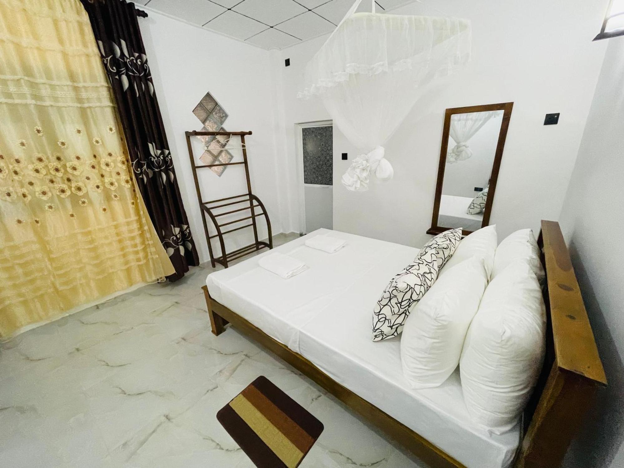 Kanthi Holiday Rest Homestay ميريسا المظهر الخارجي الصورة